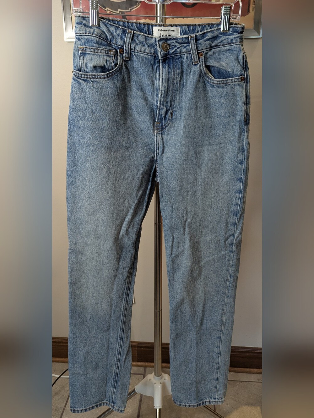 $40 Reformation Size 28 Liza Ultra High Rise Straight Leg Jeans Stonewashed EUC